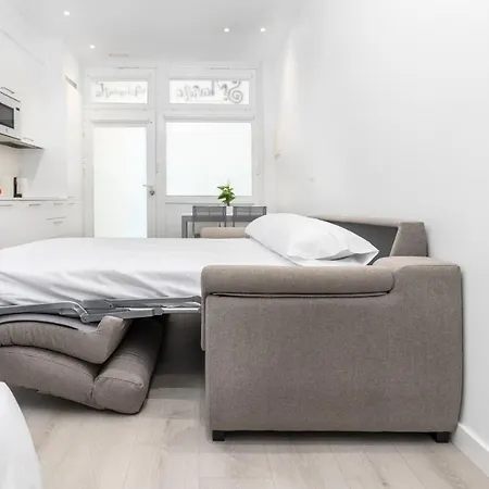 Santa Marina Apartamentuak Zarautz Buitenkant foto