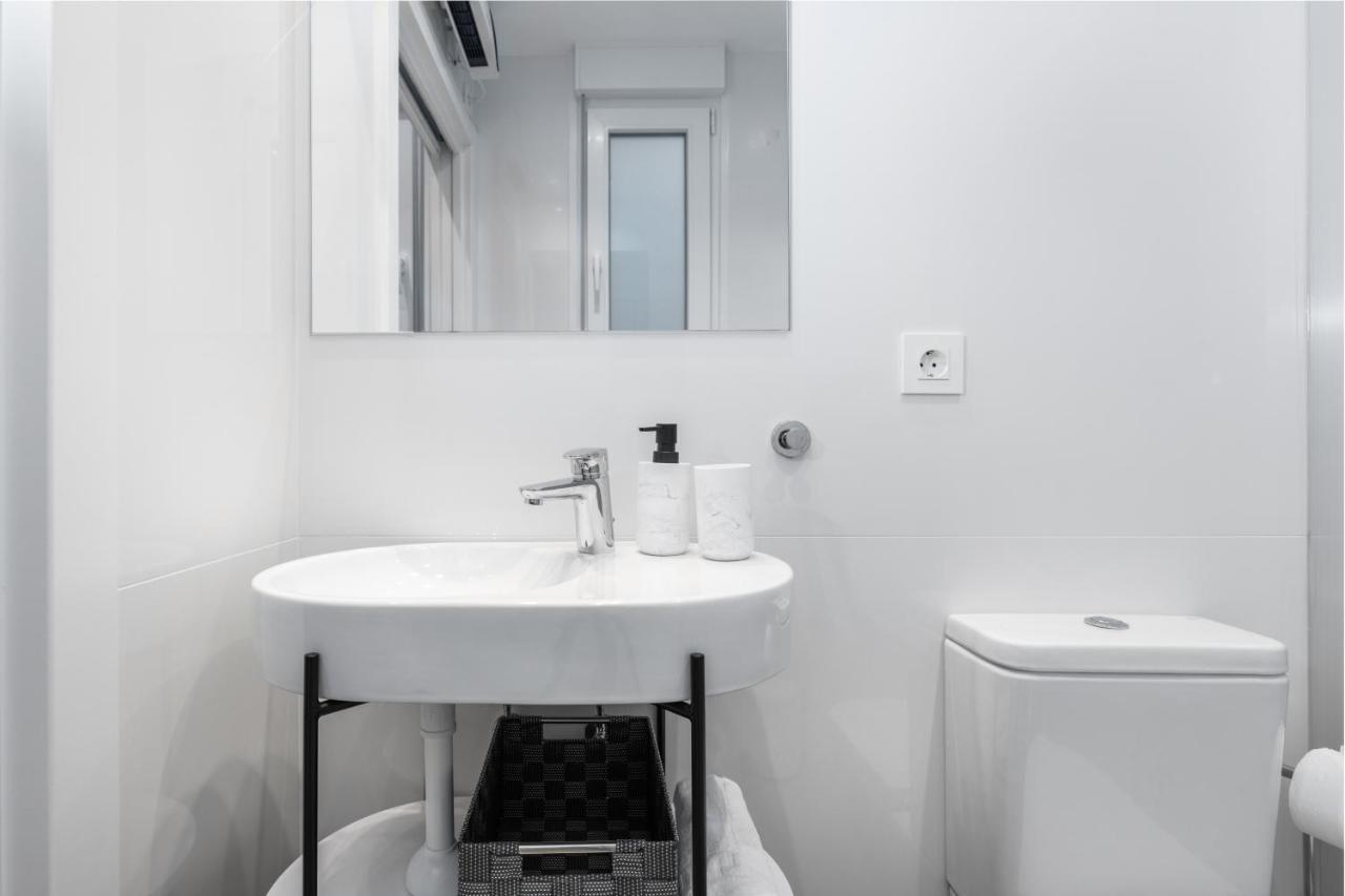 Santa Marina Apartamentuak Apartment Zarautz